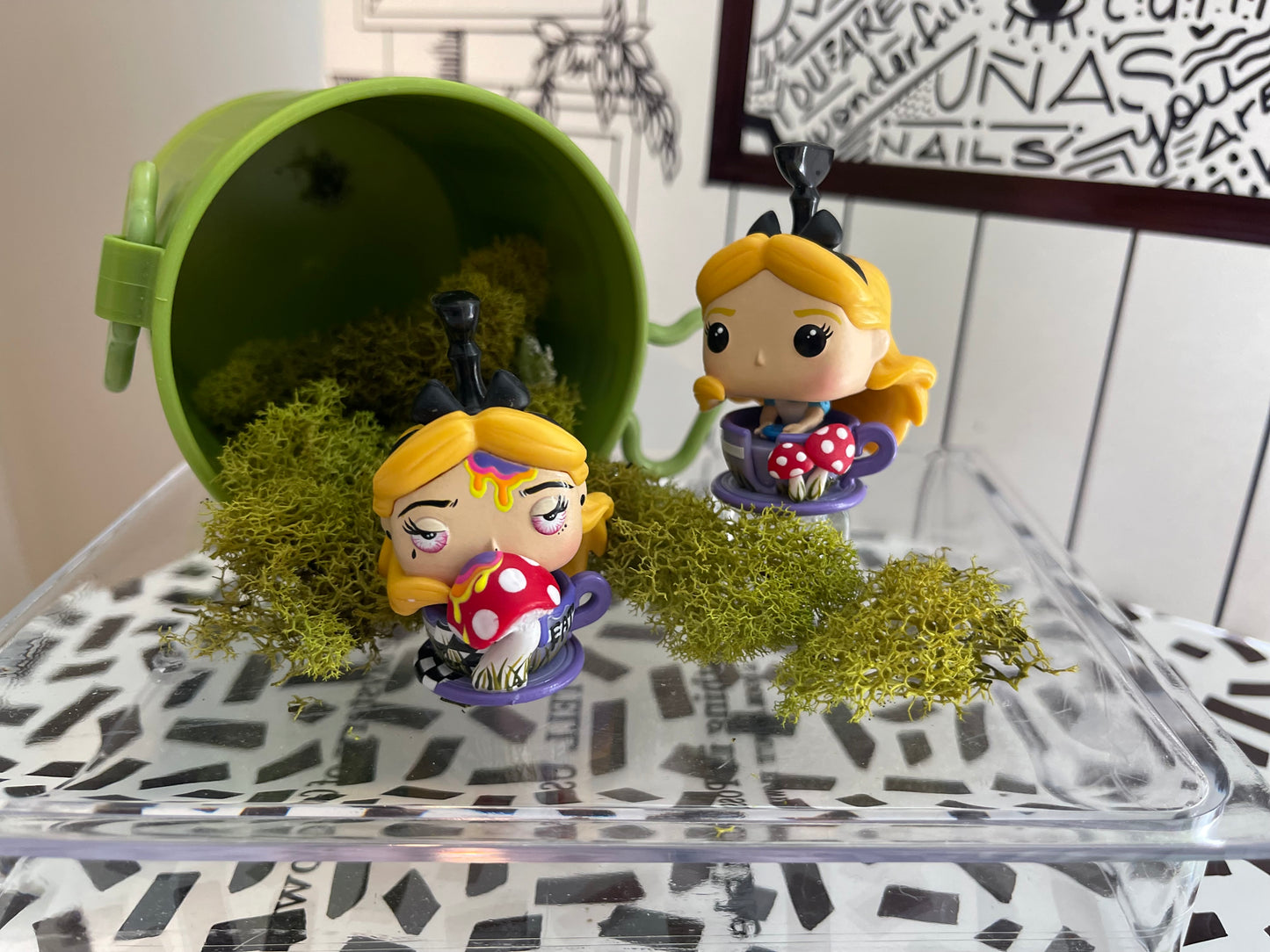 TRIPPING SISTERS