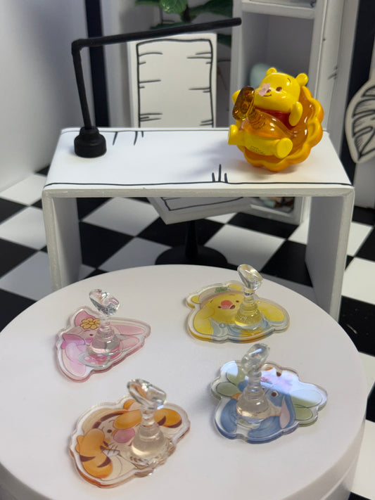 CREW: HONEY & FRIENDS